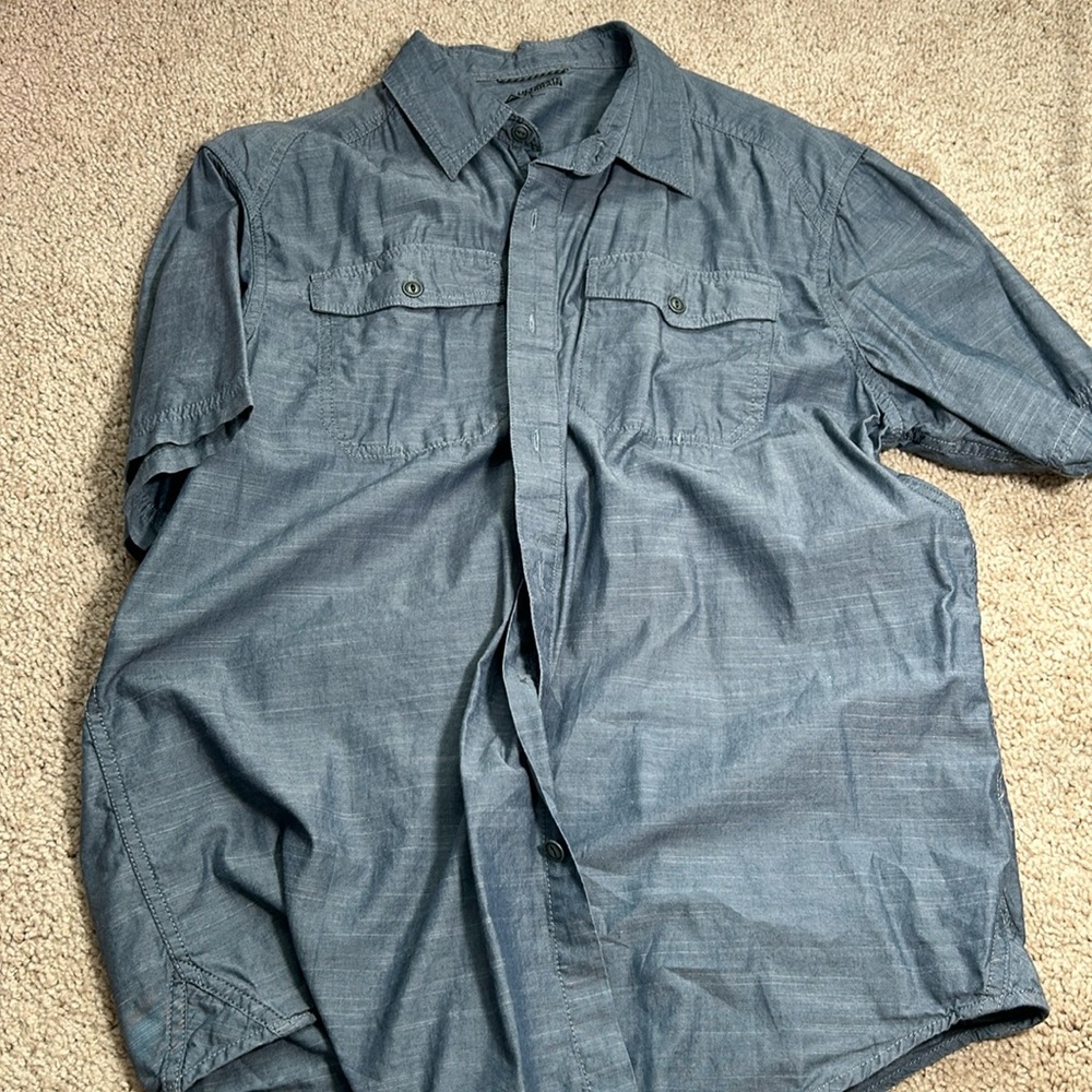 Men’s Outdoor Button Down